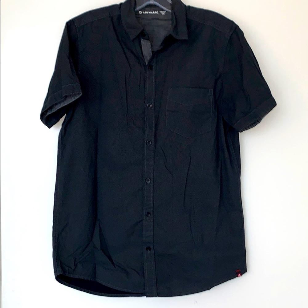 Airwalk Short Sleeve Button Down Shirt - Picture 2 of 8